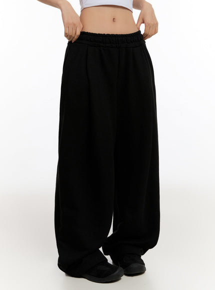 pintuck-wide-leg-sweatpants-iu509