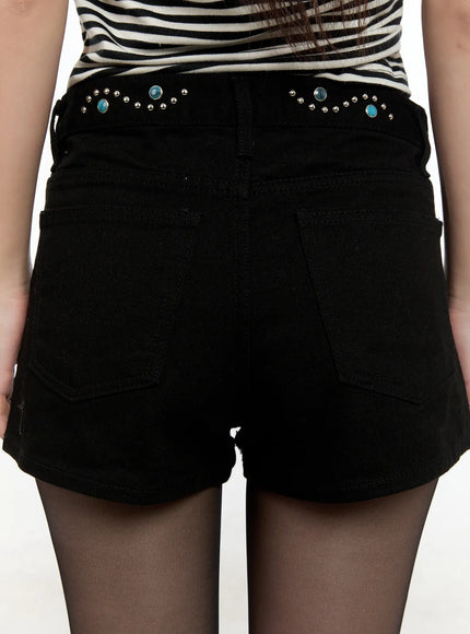 Studded Casual Shorts CG501