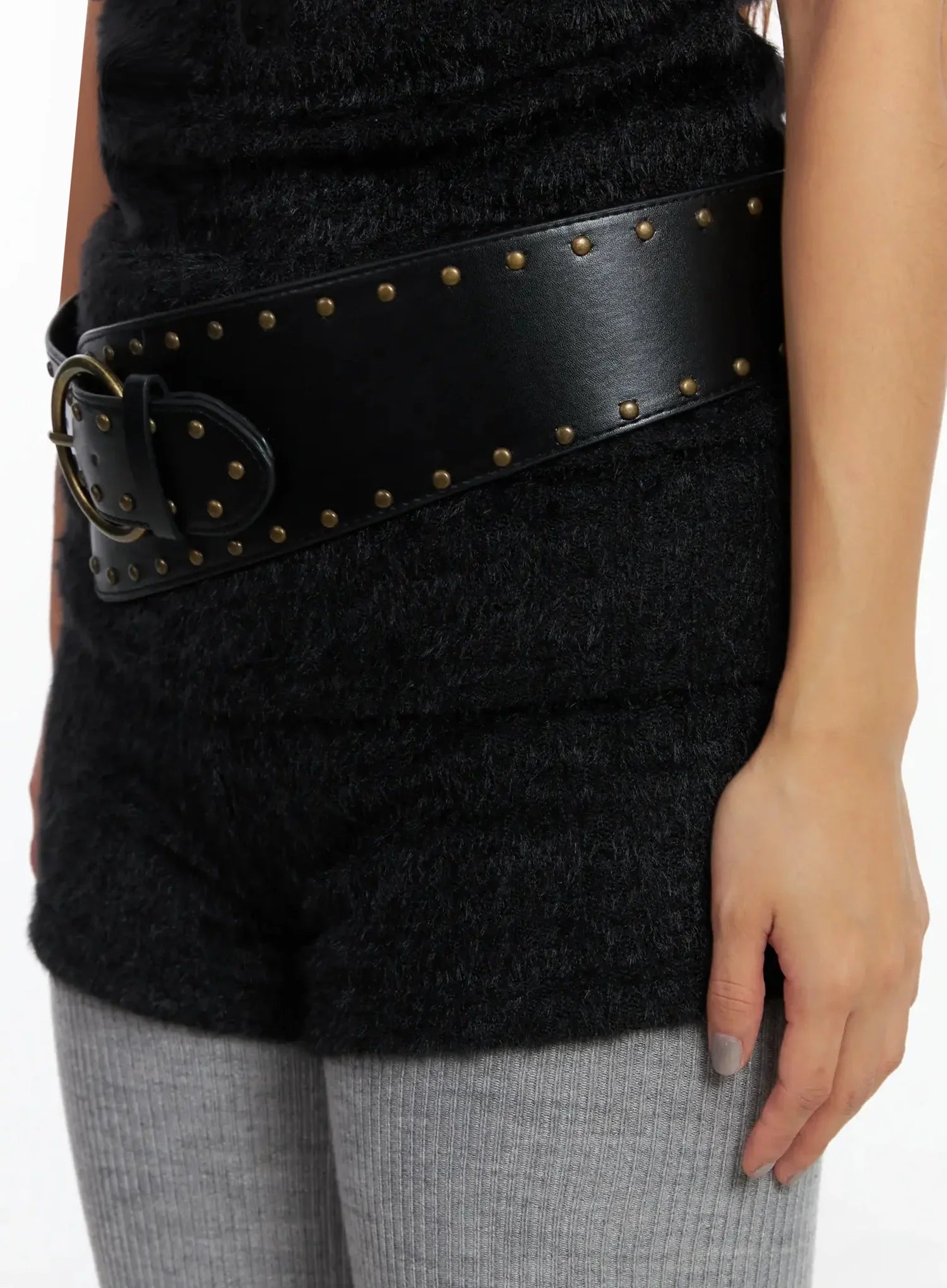 wide-studded-belt-id503