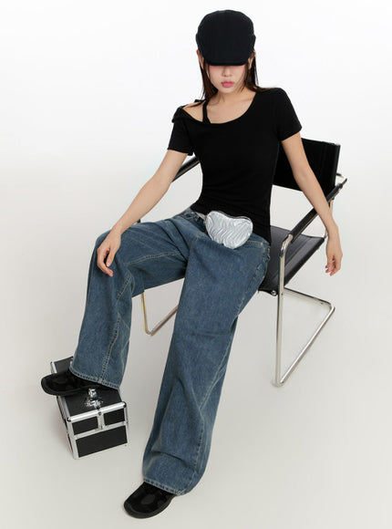 heart-belt-bag-iu509