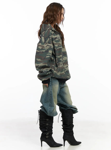 oversized-camo-zip-up-hoodie-cf512