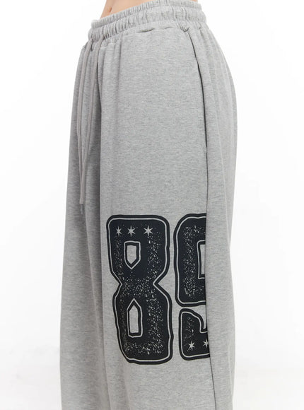 wide-leg-graphic-sweatpants-cf518
