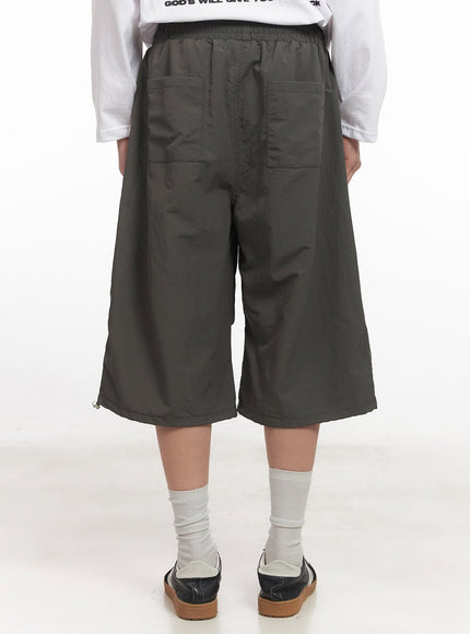 Men's Nylon Pocketed Wide-Fit Shorts IA510