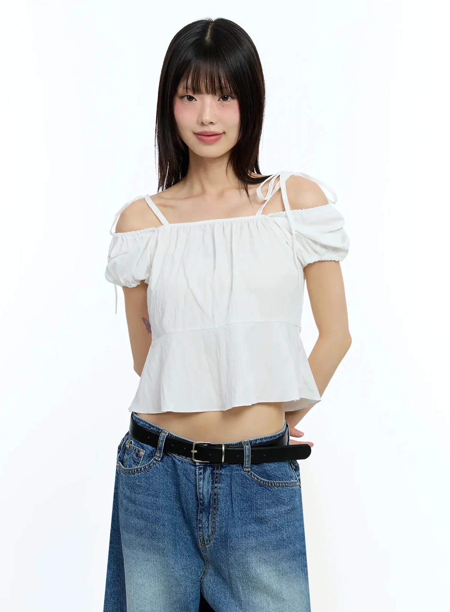 strappy-off-shoulder-cropped-blouse-iu523