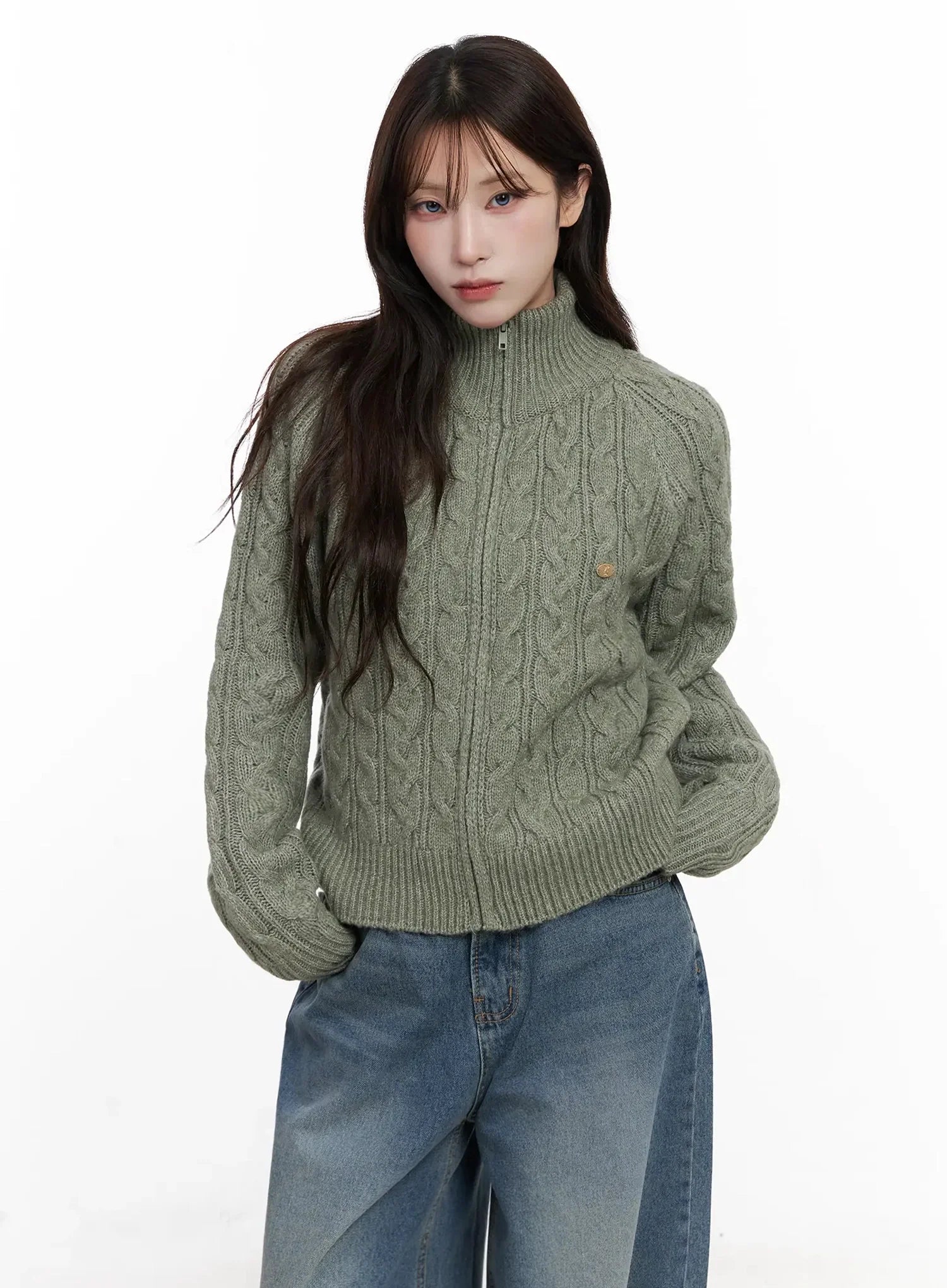 cable-knit-zip-up-jacket-in525