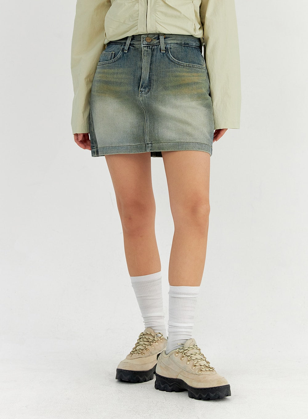 washed-denim-mini-skort-co327