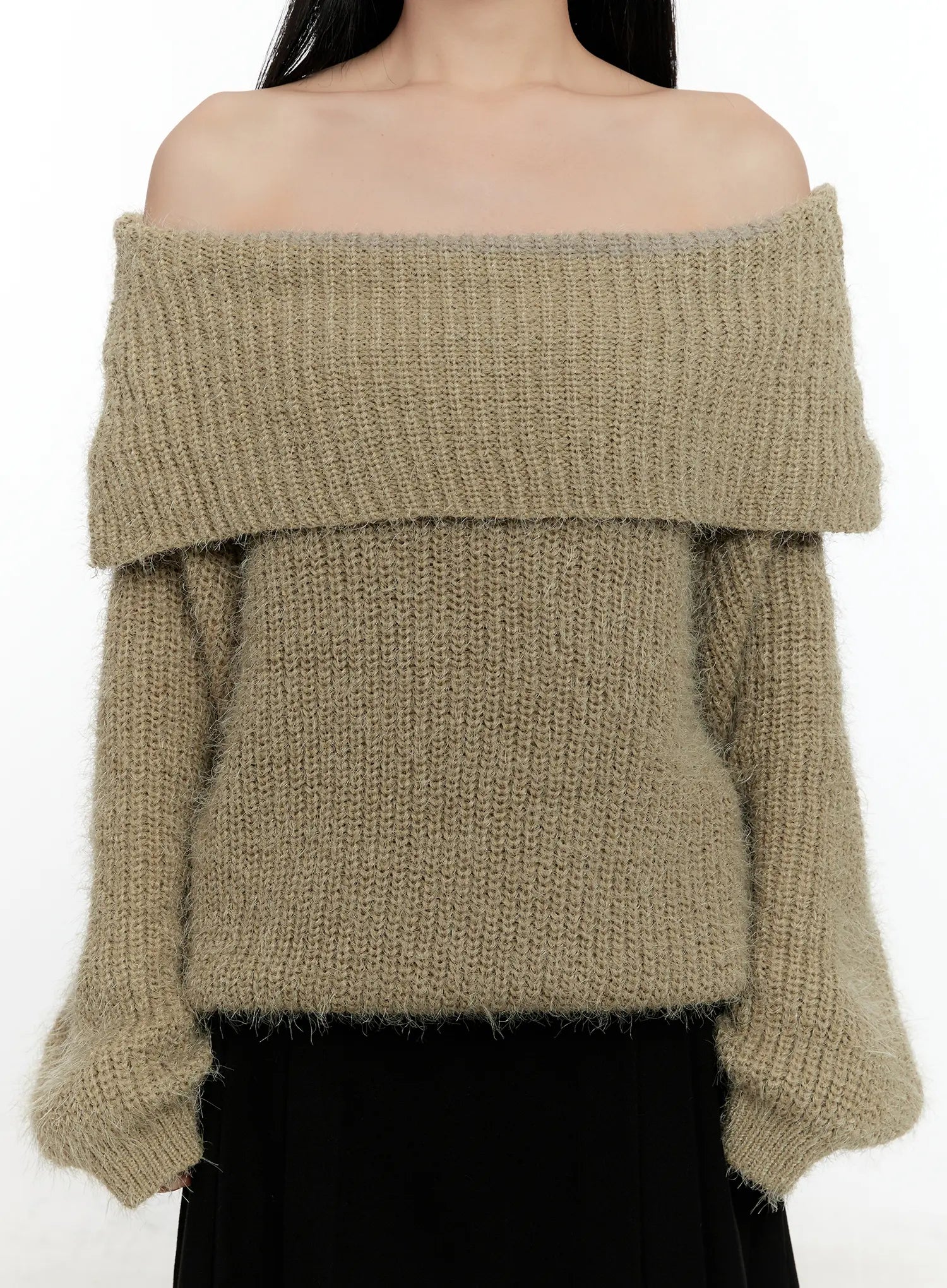 Loose Fit Off-Shoulder Knit Sweater CN505