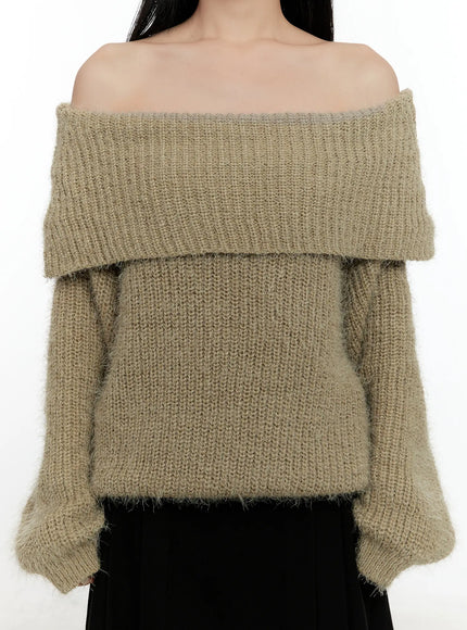 Loose Fit Off-Shoulder Knit Sweater CN505