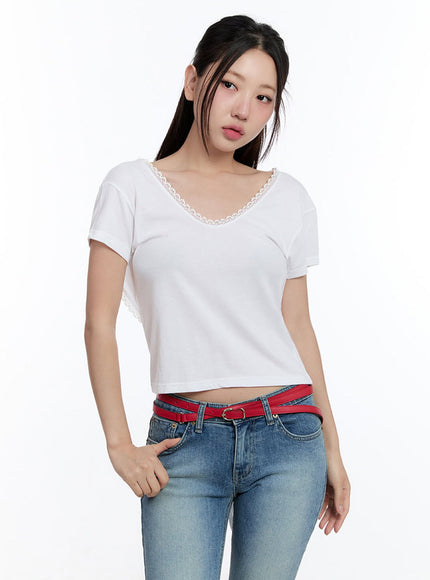 lace-backless-crop-top-iu503