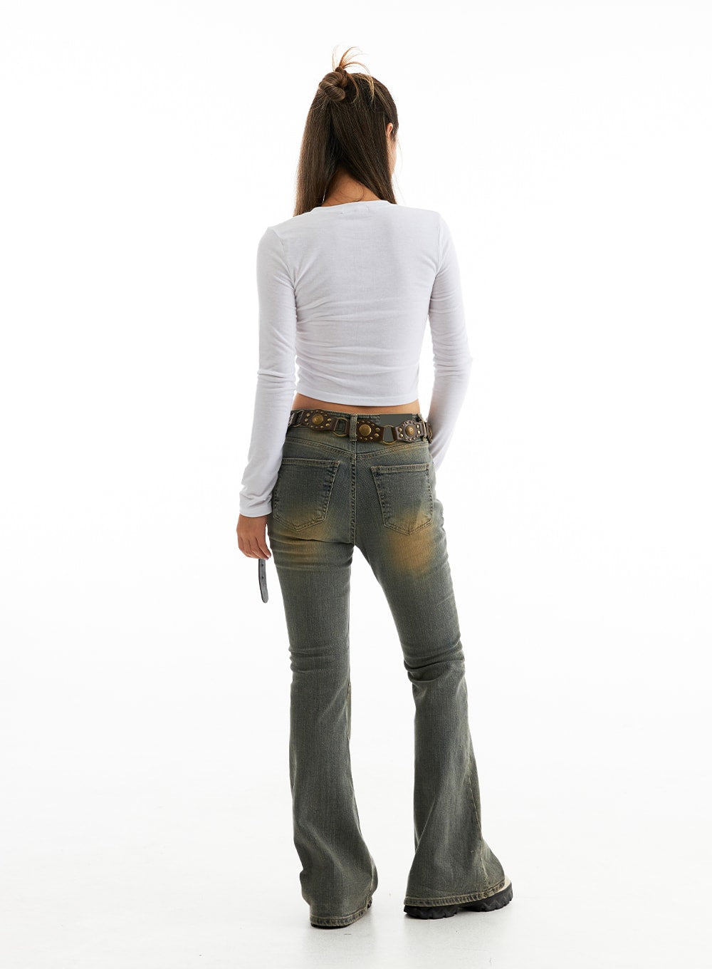 stitched-bootcut-jeans-co313