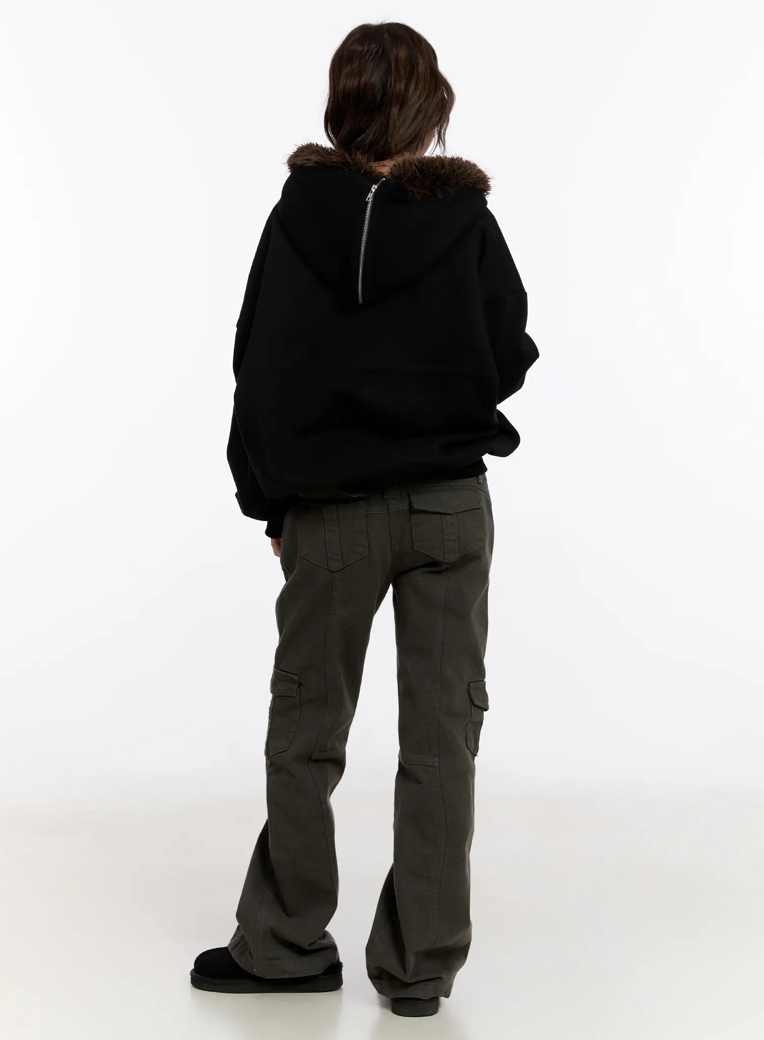 oversized-graphic-faux-fur-zip-hoodie-cn527