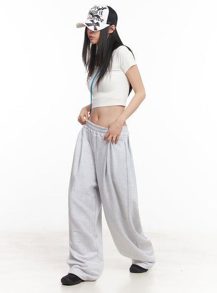 patched-graphic-mesh-cap-iy516