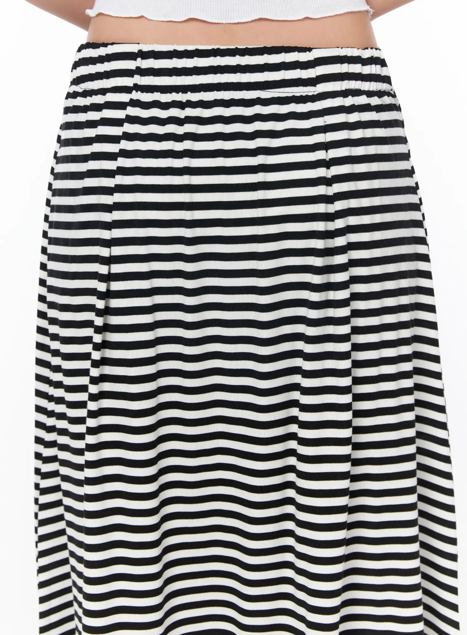 striped-flare-long-skirt-cy512
