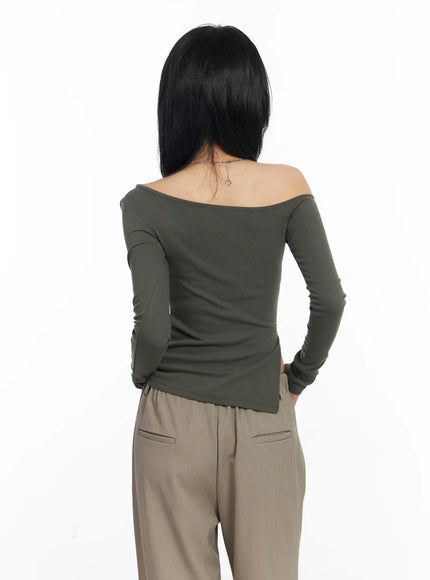 one-shoulder-side-slit-long-sleeve-top-cj522