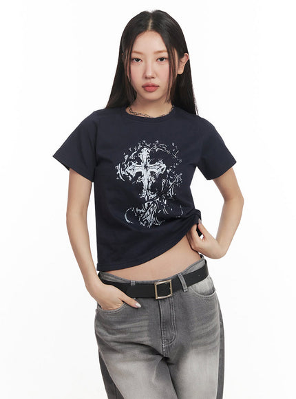 graphic-cross-t-shirt-im524