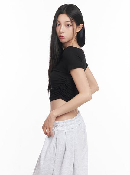 off-shoulder-shirred-crop-tee-iy516