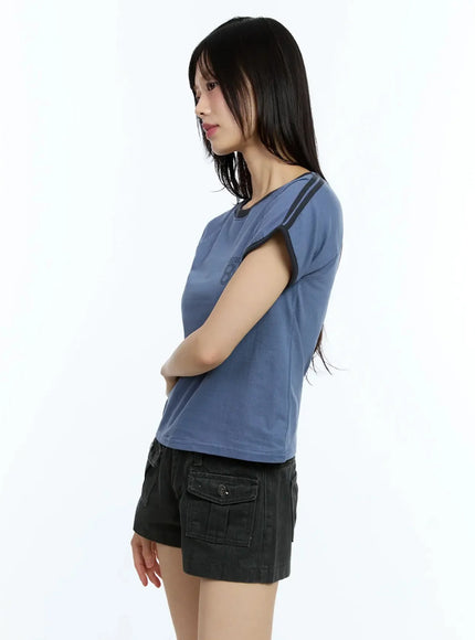 two-tone-graphic-tee-iu524