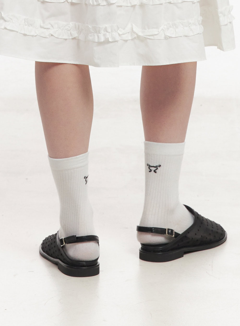 see-through-polkadot-sandals-iy509