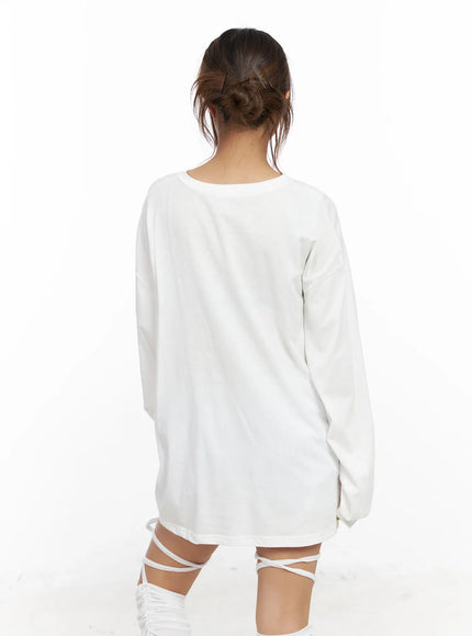 oversized-graphic-v-neck-long-sleeve-cf512