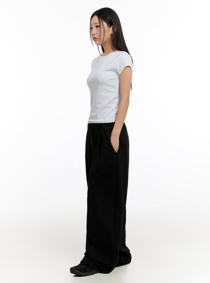 pintuck-wide-leg-sweatpants-iu509