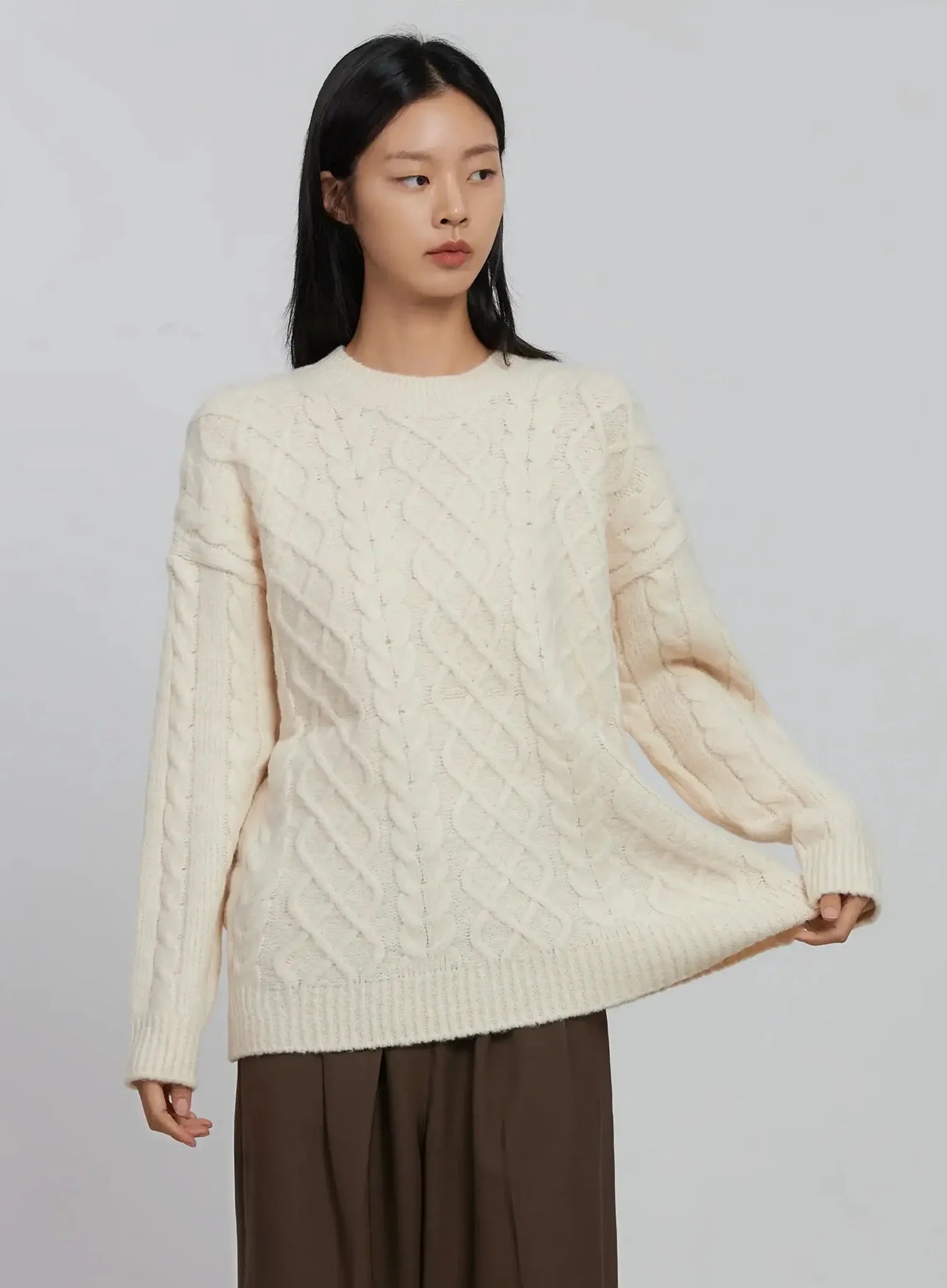 cable-knit-crew-neck-sweater-id516