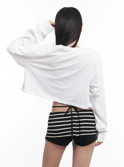 long-sleeve-graphic-off-shoulder-top-cu516