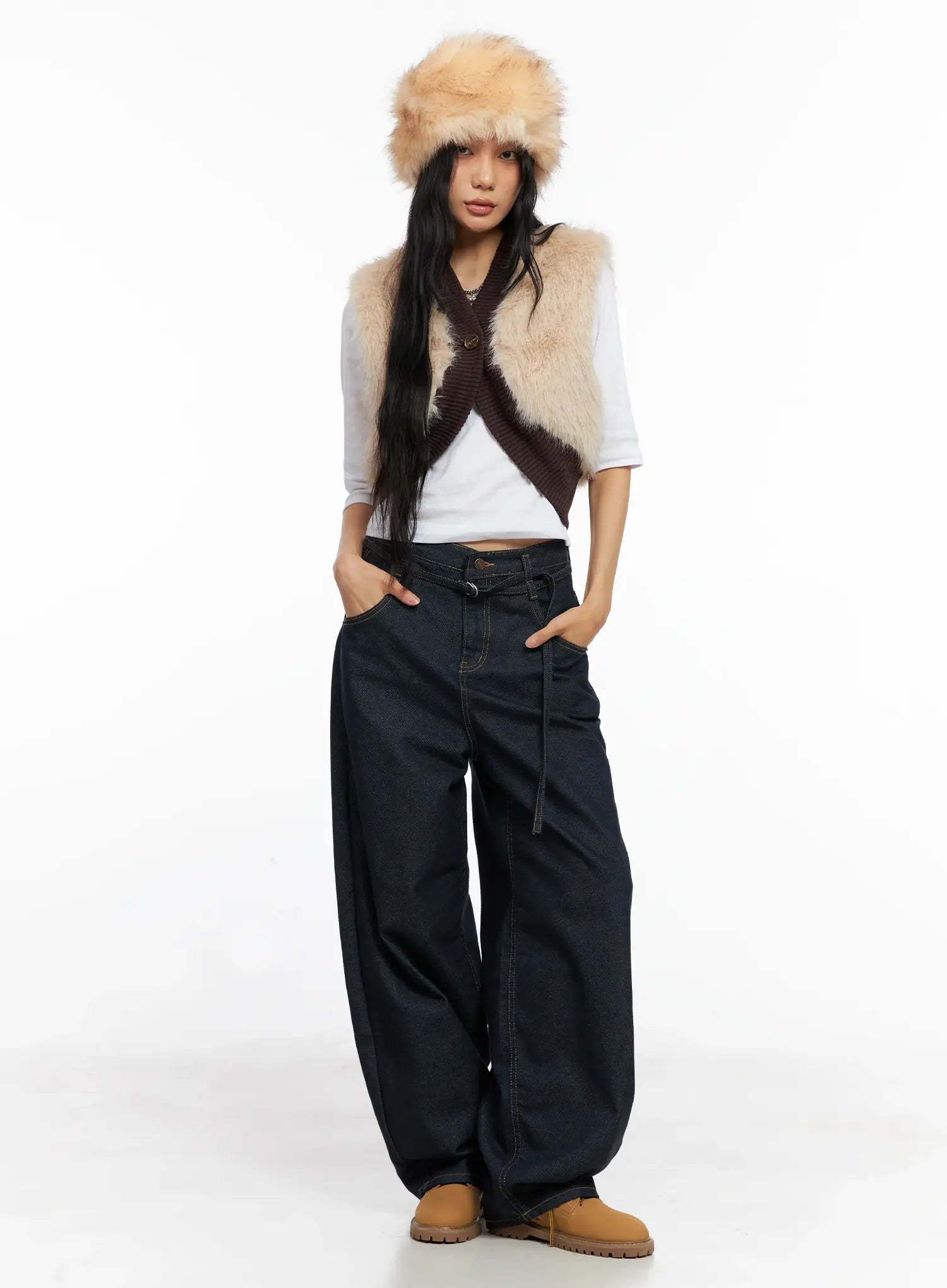 midnight-faux-fur-crop-vest-co528