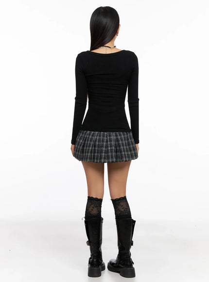 long-sleeve-v-neck-tee-ig527