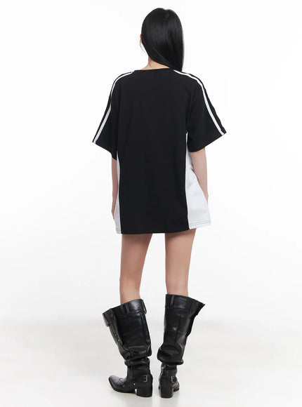 oversized-striped-graphic-tee-cu511