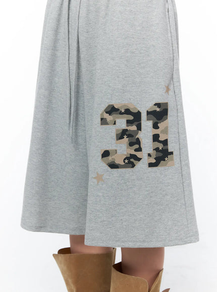 camo-print-bermuda-shorts-cy513