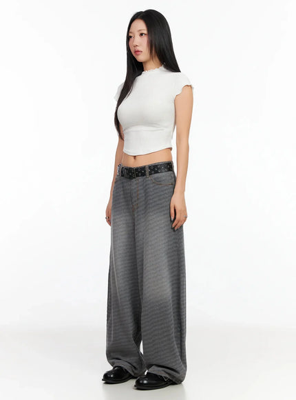 wavy-ribbed-cropped-t-shirt-ca513