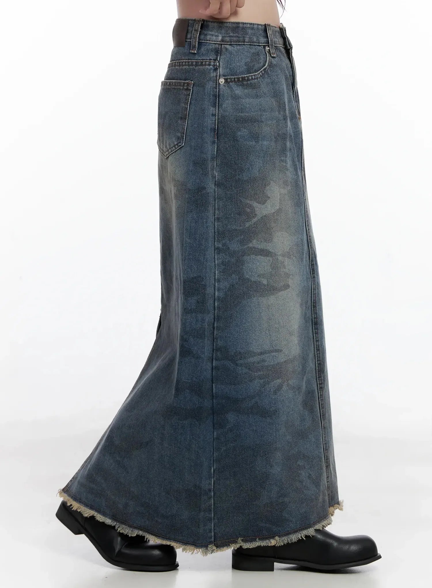distressed-denim-maxi-skirt-in514