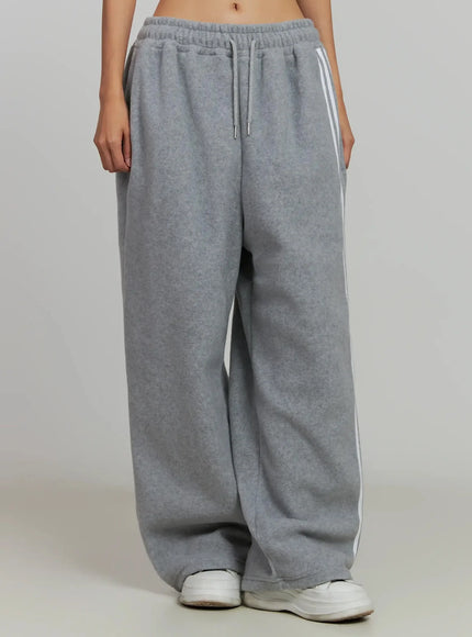 Stripe Sweatpants IJ505