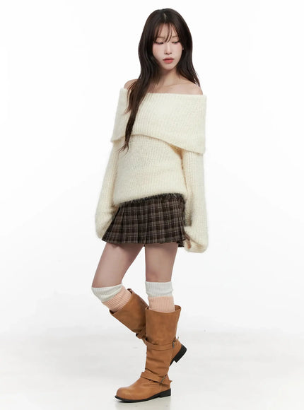 cozy-off-shoulder-knit-sweater-in514