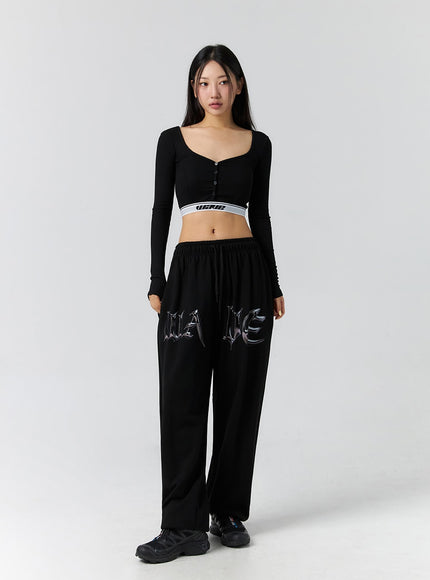 heart-neck-crop-top-cs302