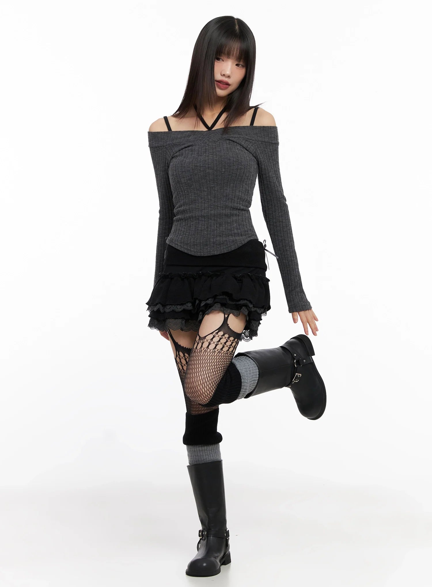 Off-Shoulder V-Neck Top IN503