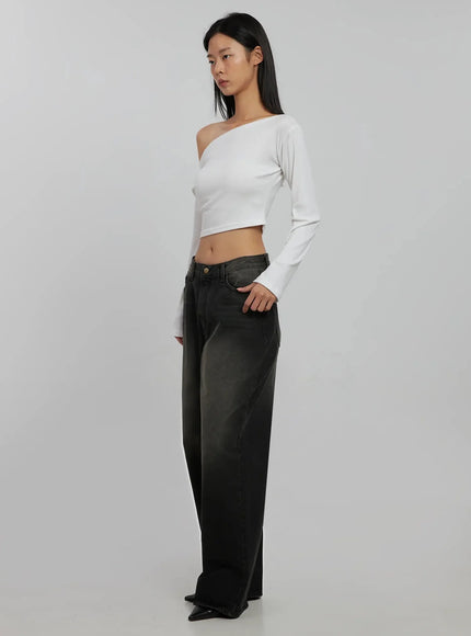 off-shoulder-crop-long-sleeve-top-ij509