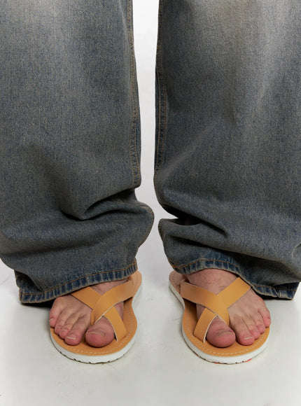 mens-twist-strap-lightweight-sandals-ig508 / Beige