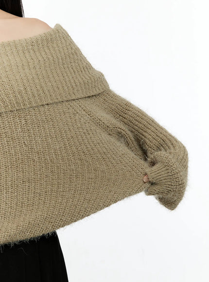 Loose Fit Off-Shoulder Knit Sweater CN505