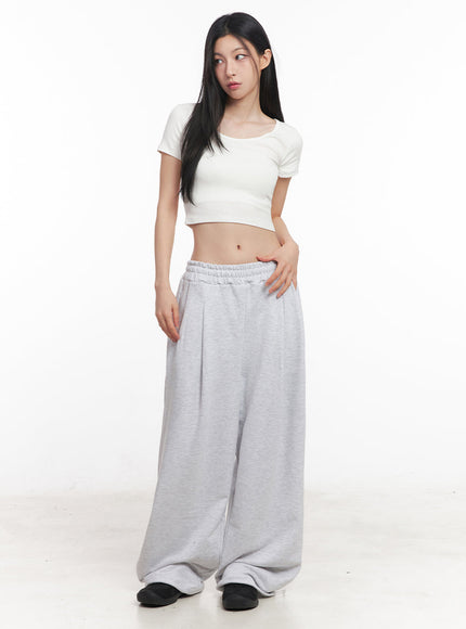 basic-lounge-crop-tee-iy516