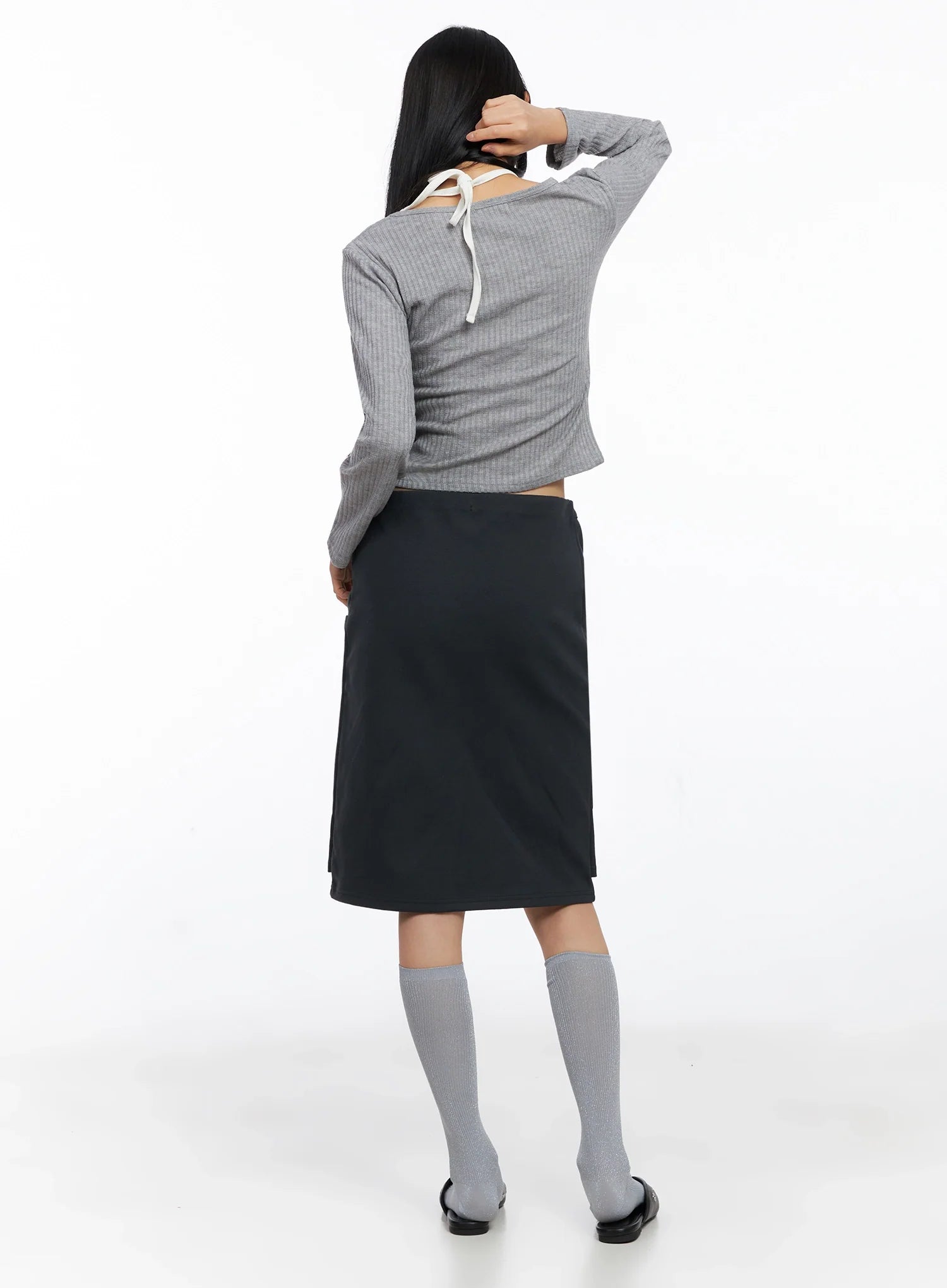 layered-ribbed-halter-top-co517