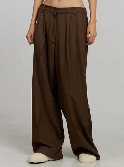 brown-pleated-slacks-ij505