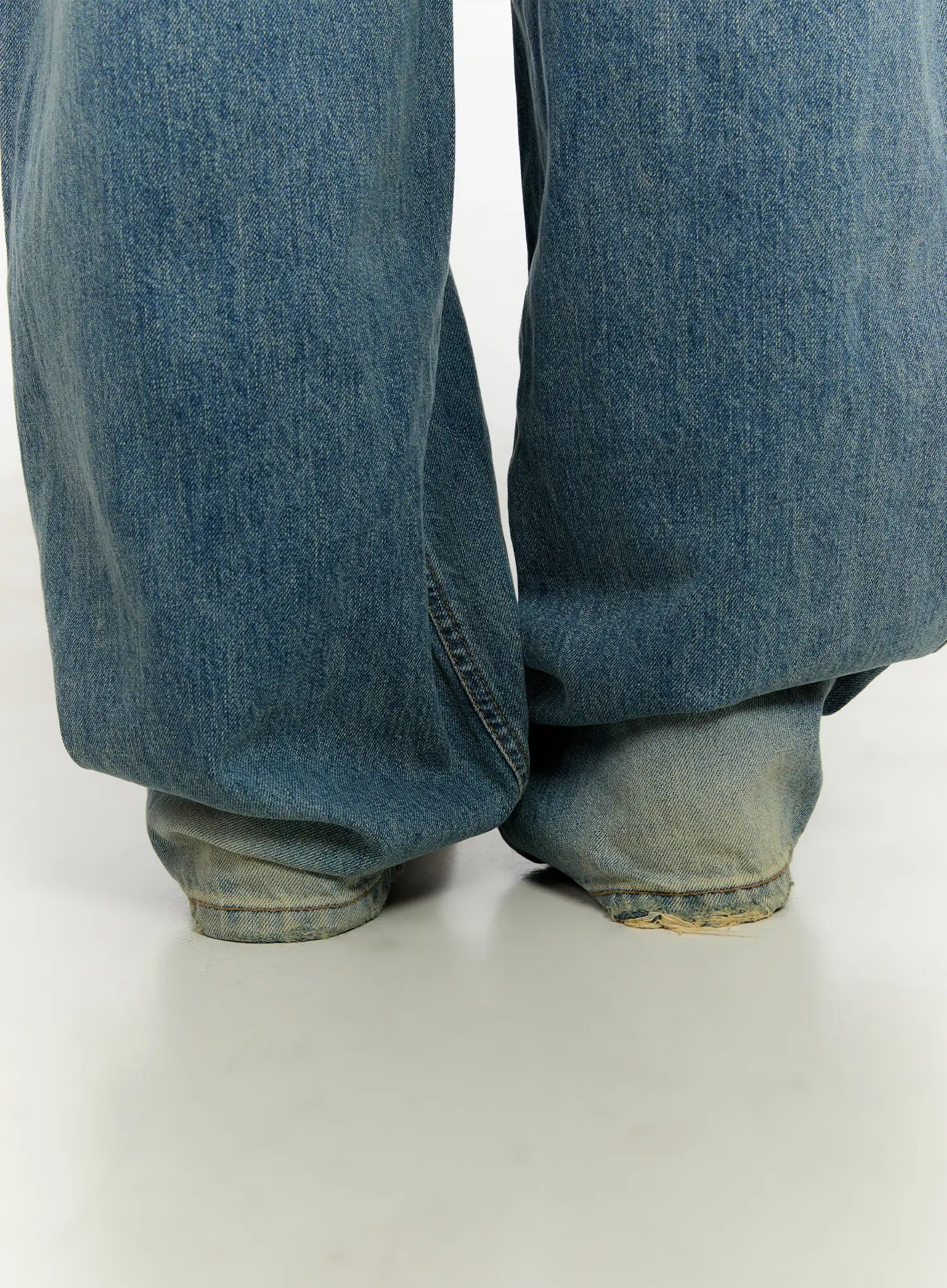 Maci Vintage Wide-Leg Jeans CN505