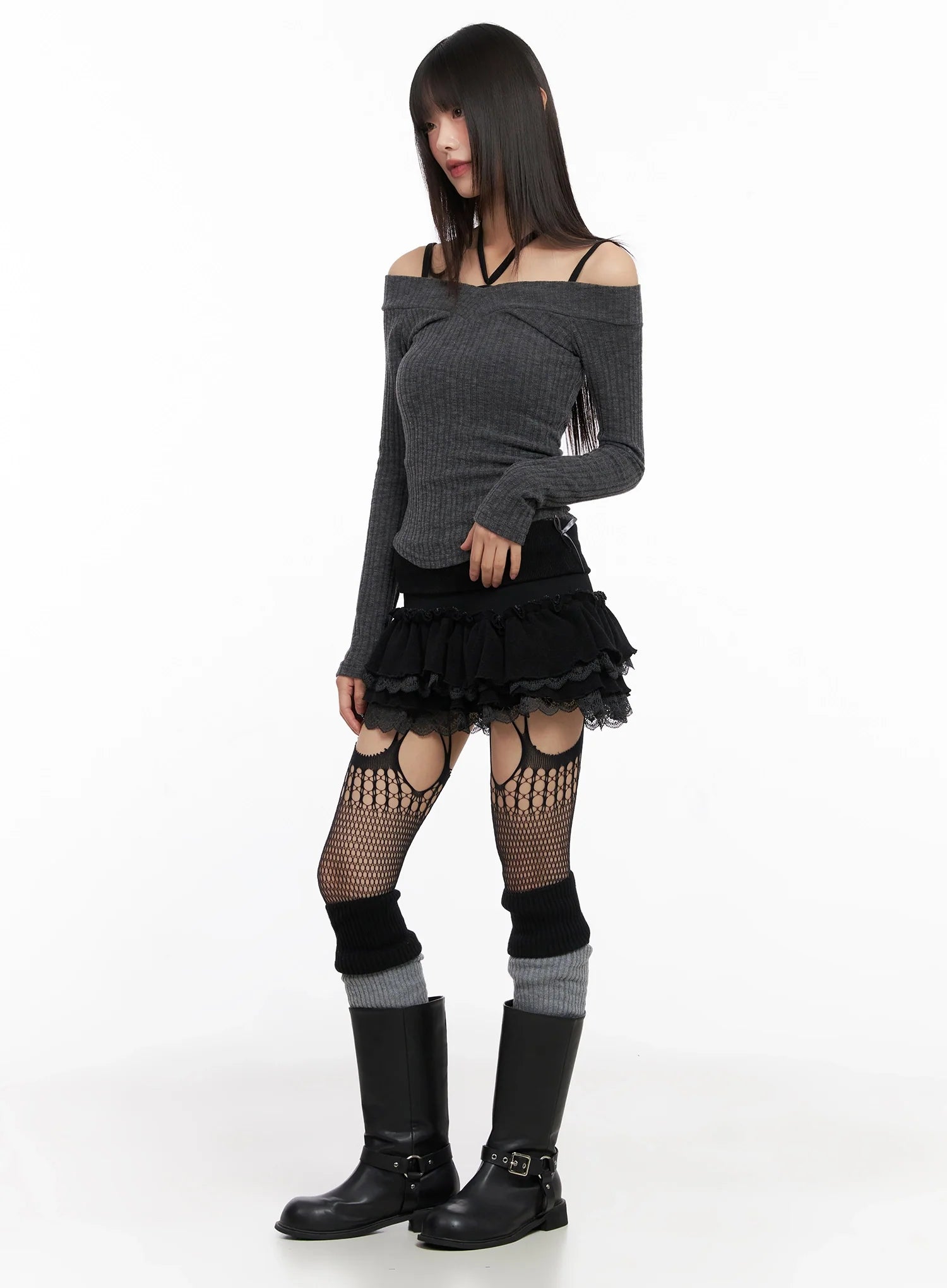 Off-Shoulder V-Neck Top IN503