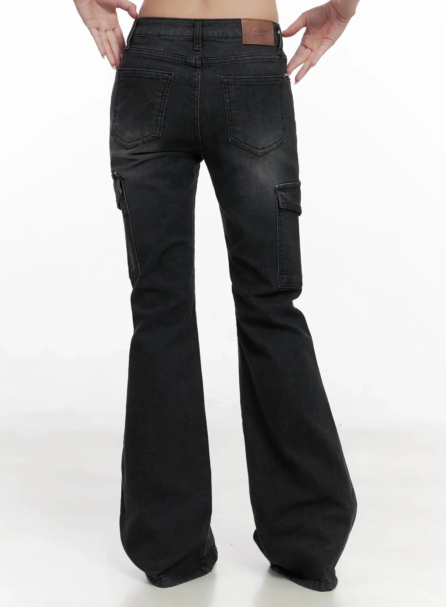 seowon-black-cargo-low-rise-bootcut-jeans-in514