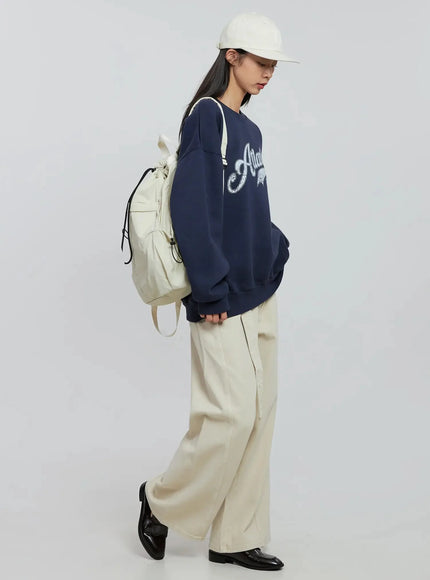 graphic-oversized-crewneck-io530