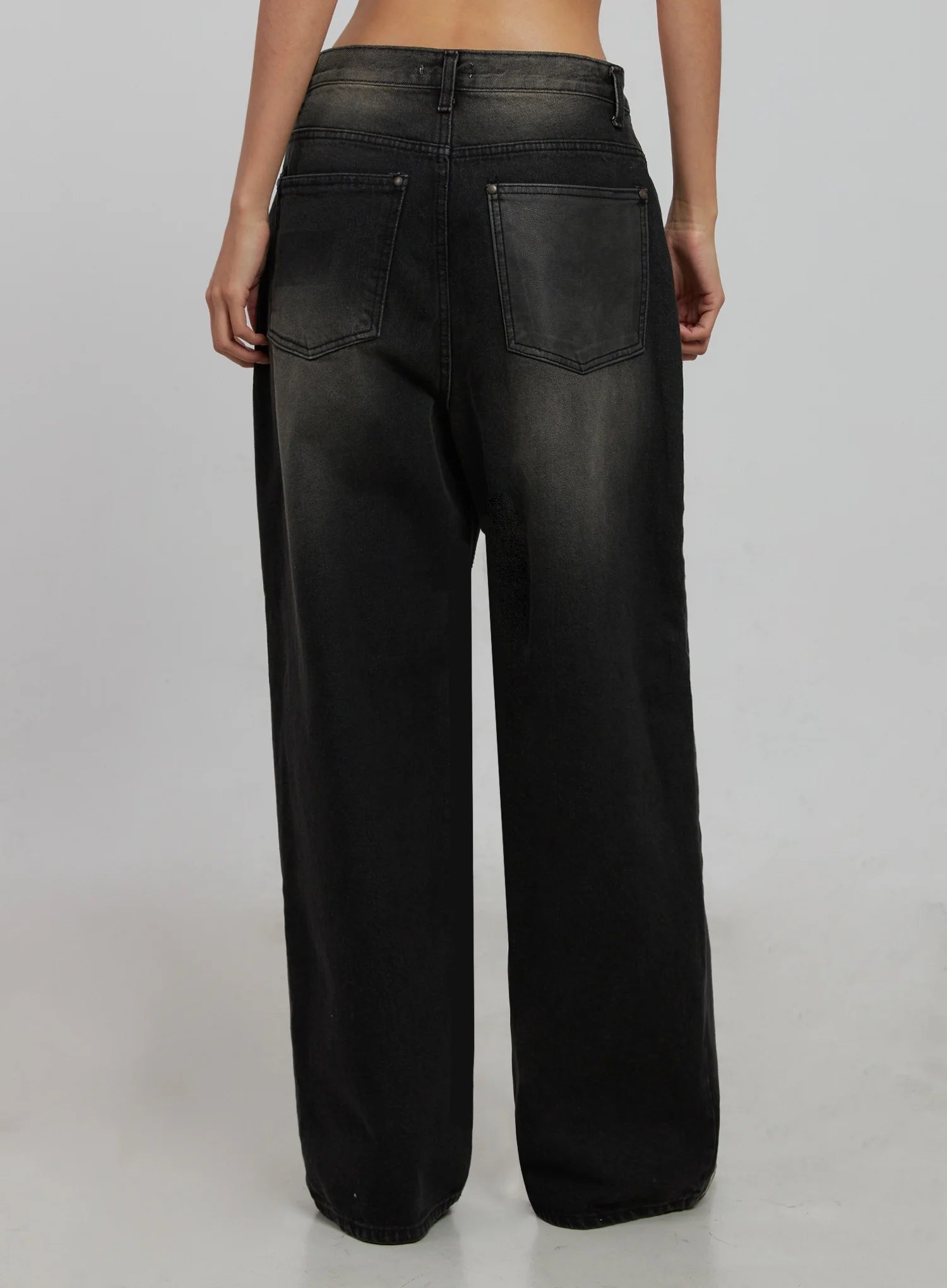 blaire-dark-washed-wide-leg-jeans-ij509