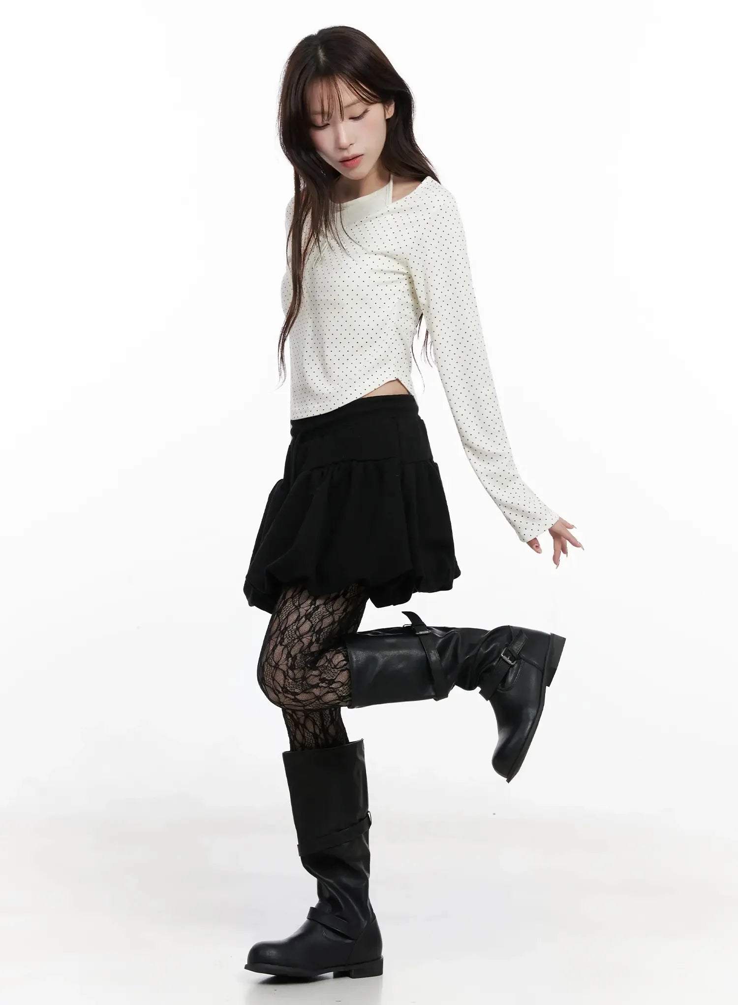 Balloon-Fit Flared Mini Skirt IN525