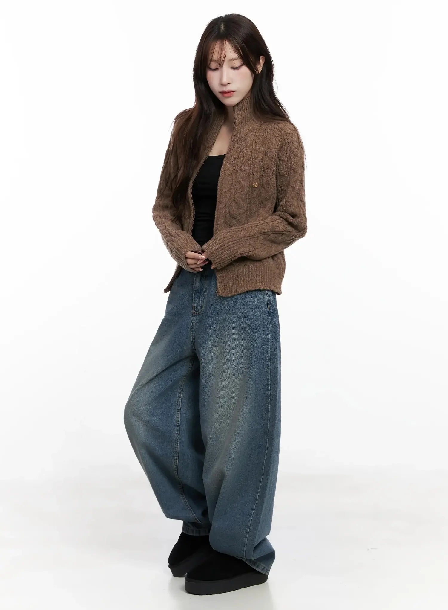 cable-knit-zip-up-jacket-in525