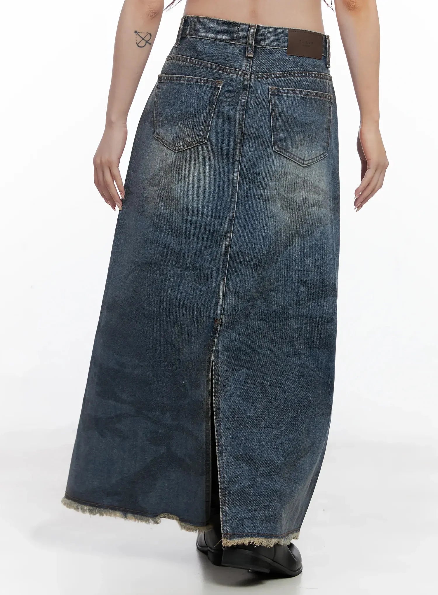 distressed-denim-maxi-skirt-in514